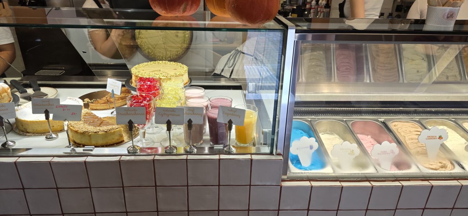 CAFE BAJKA – DESERY LODOWE / ŚNIADANIA / NALEŚNIKI